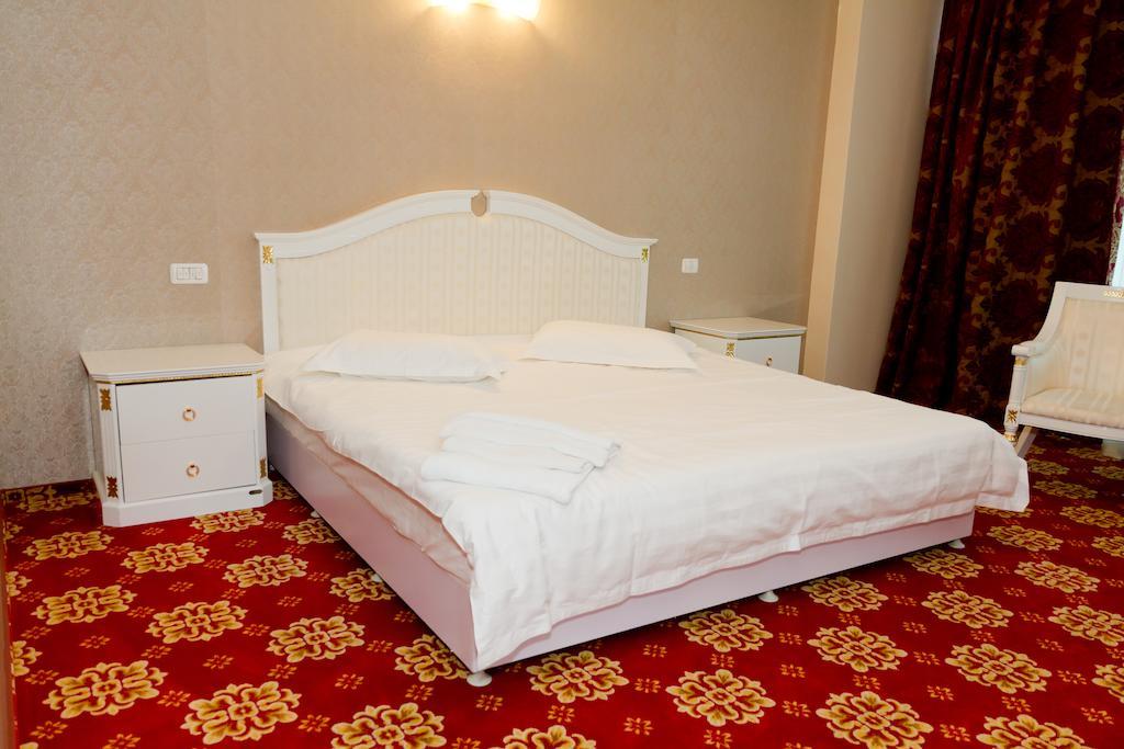 Complex Aristrocratos Hotell Mamaia Rum bild