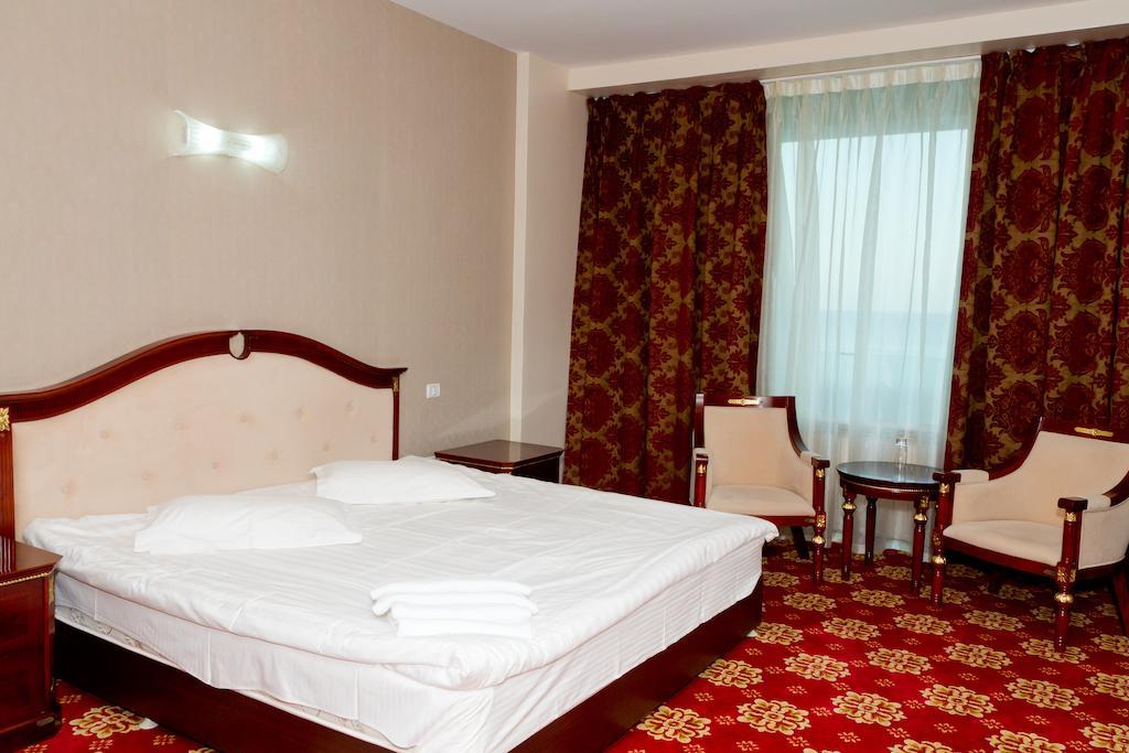 Complex Aristrocratos Hotell Mamaia Rum bild