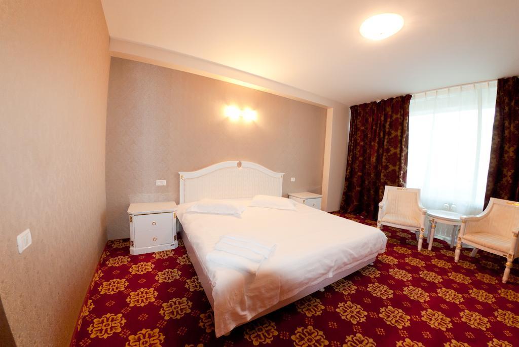 Complex Aristrocratos Hotell Mamaia Exteriör bild