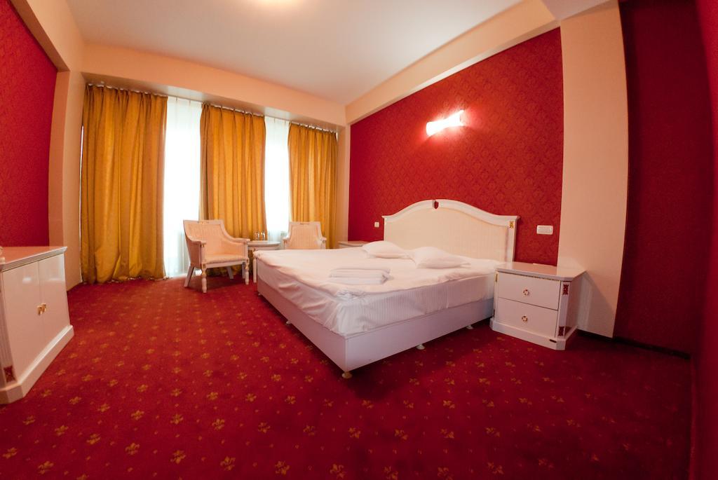 Complex Aristrocratos Hotell Mamaia Rum bild
