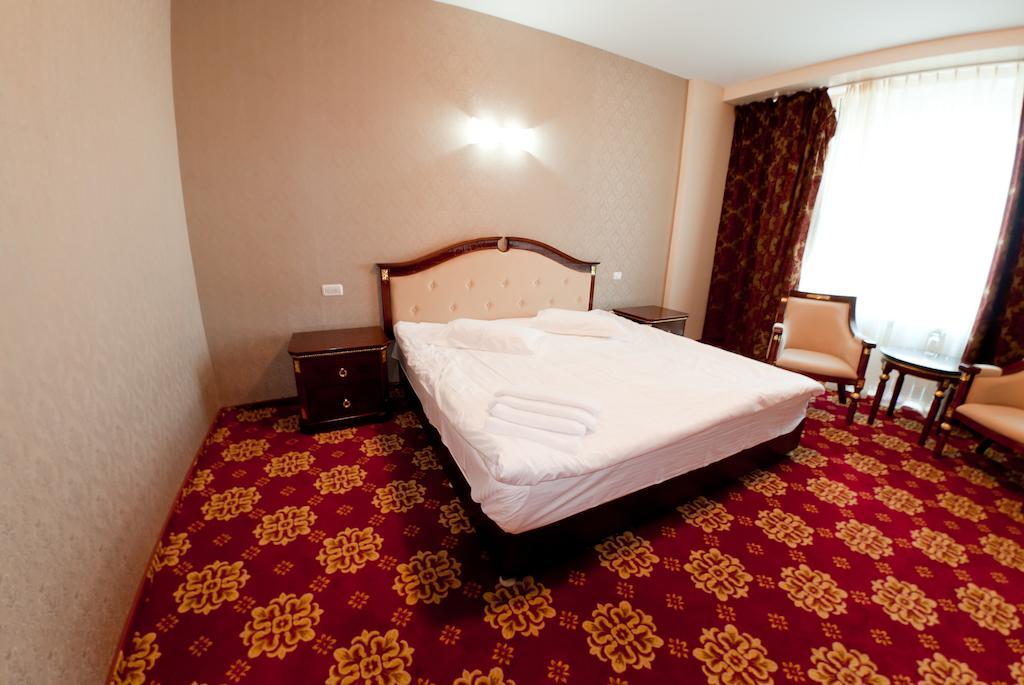 Complex Aristrocratos Hotell Mamaia Rum bild