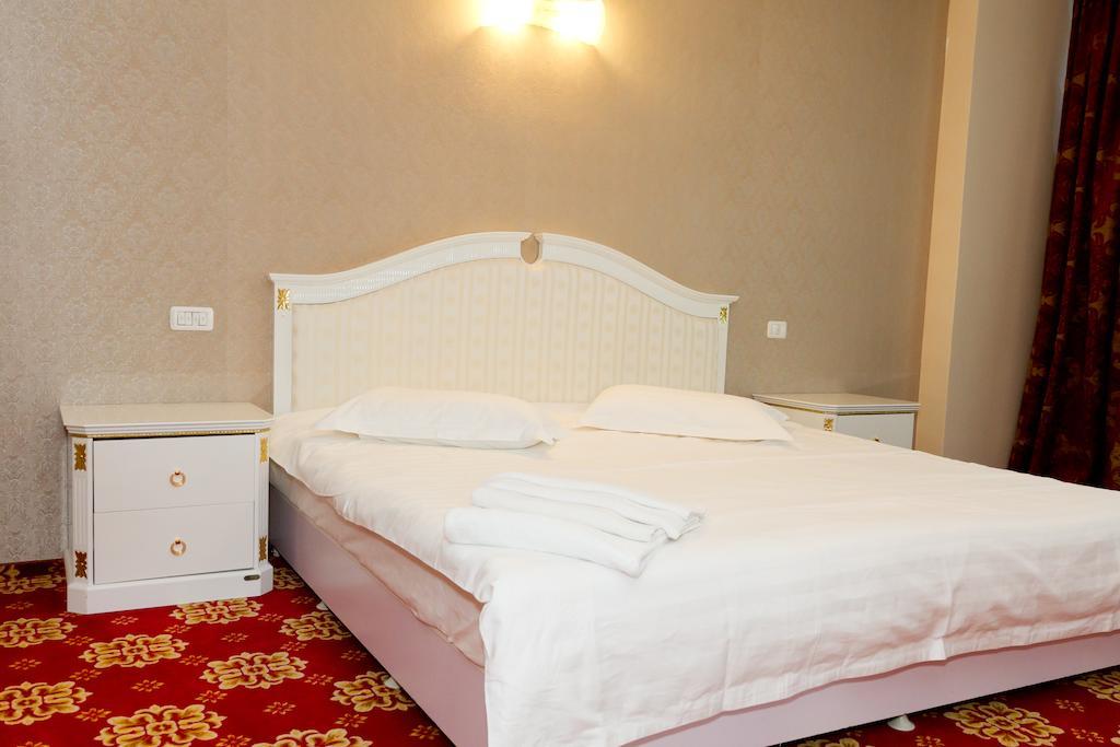 Complex Aristrocratos Hotell Mamaia Exteriör bild
